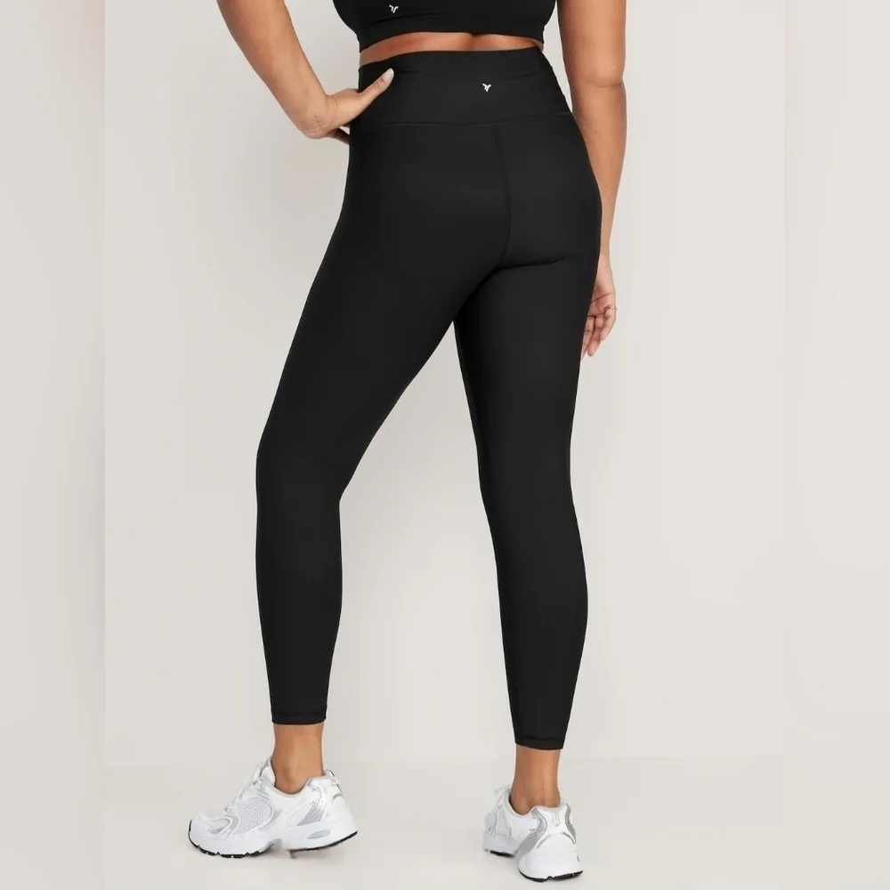 NWT | Old Navy | High-Waisted PowerSoft 7/8 Leggings | Size: M | Blackjack - Picture 5 of 13